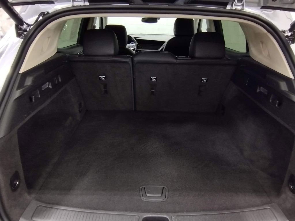 Used 2023 Buick Envision Essence image 17