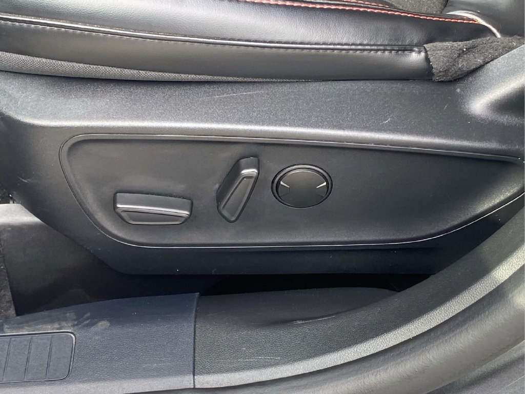 Used 2025 Ford Escape ST-Line FWD image 15