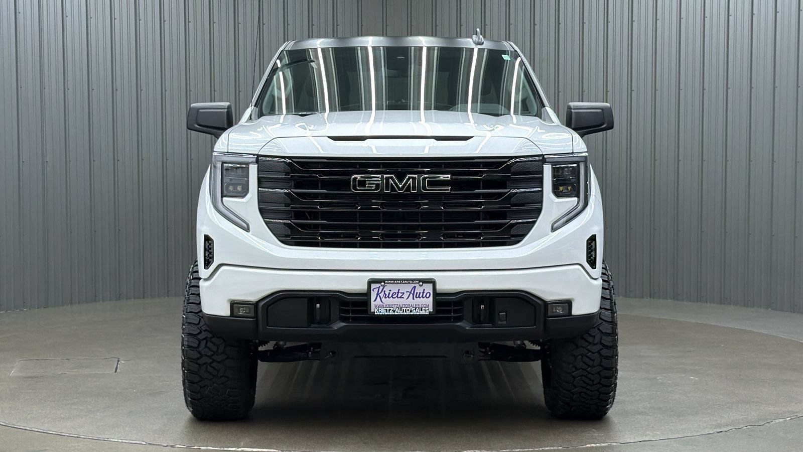 Used 2026 GMC Sierra 1500 Elevation AWD/4WD image 8
