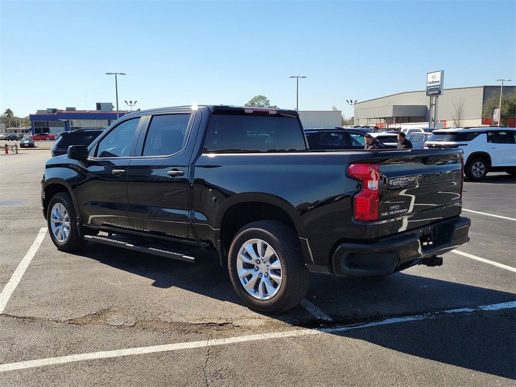 Used 2025 Chevrolet Silverado 1500 Custom image 15