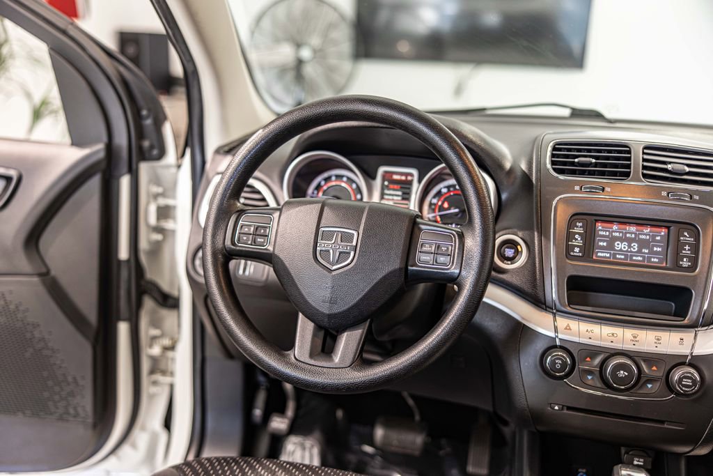 Used 2018 Dodge Journey SE FWD image 34