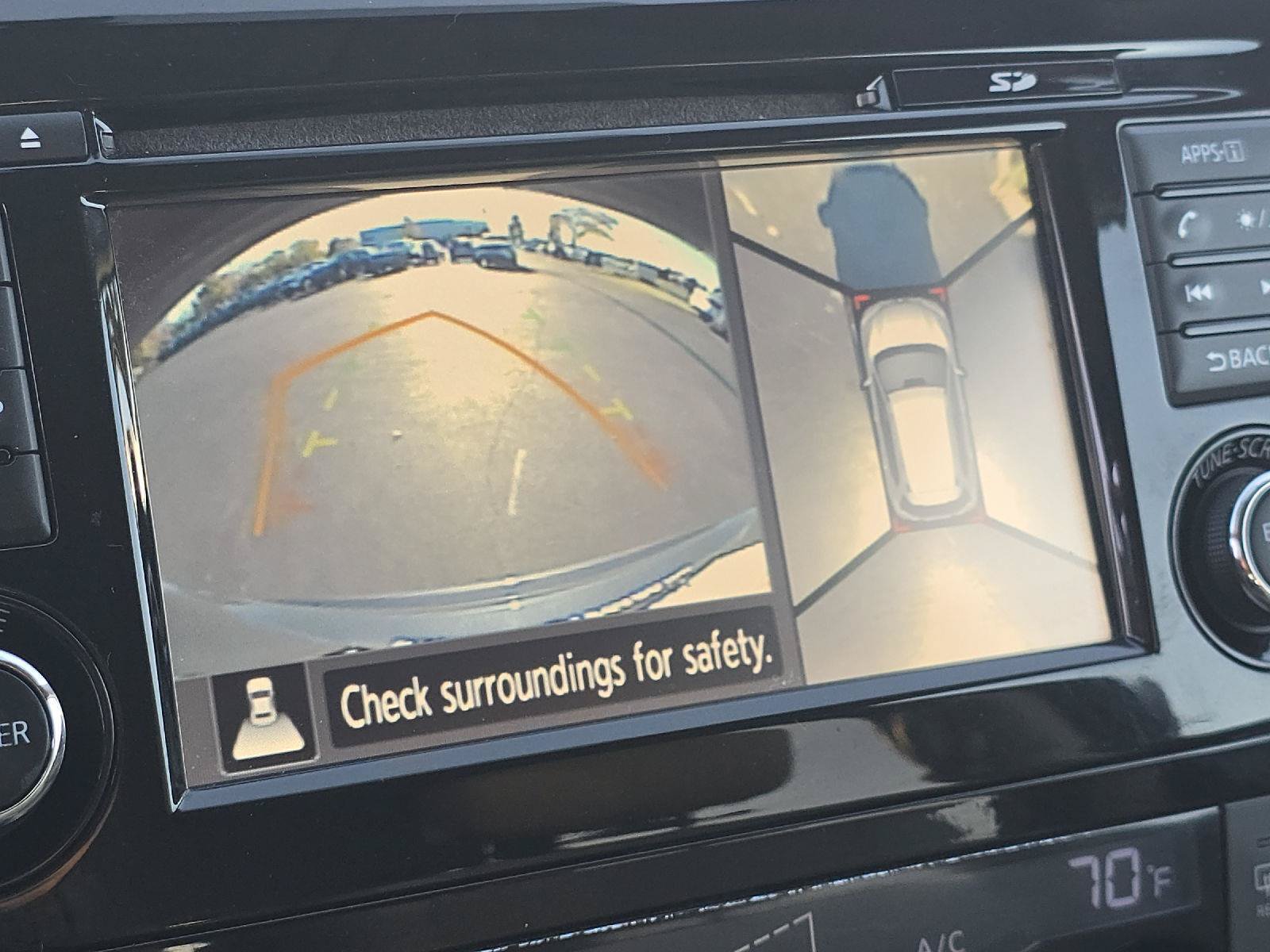 Used 2015 Nissan Rogue SL AWD/4WD image 26