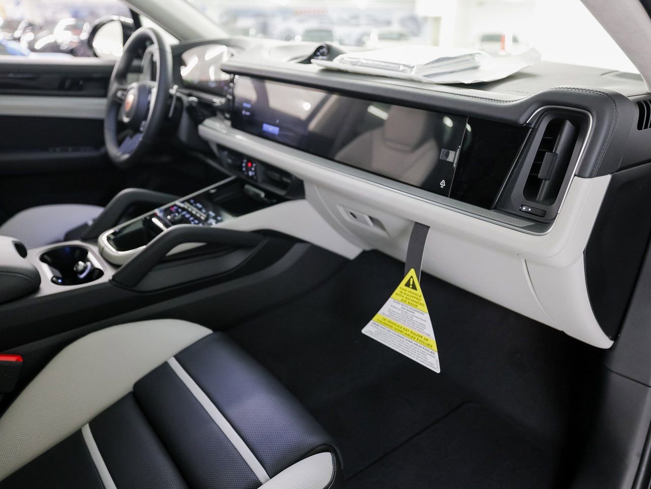New 2026 Porsche Cayenne S image 28