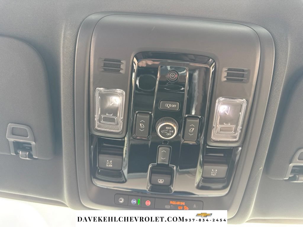 Used 2026 Chevrolet Suburban High Country w/ Sun And Tow Package AWD/4WD image 32