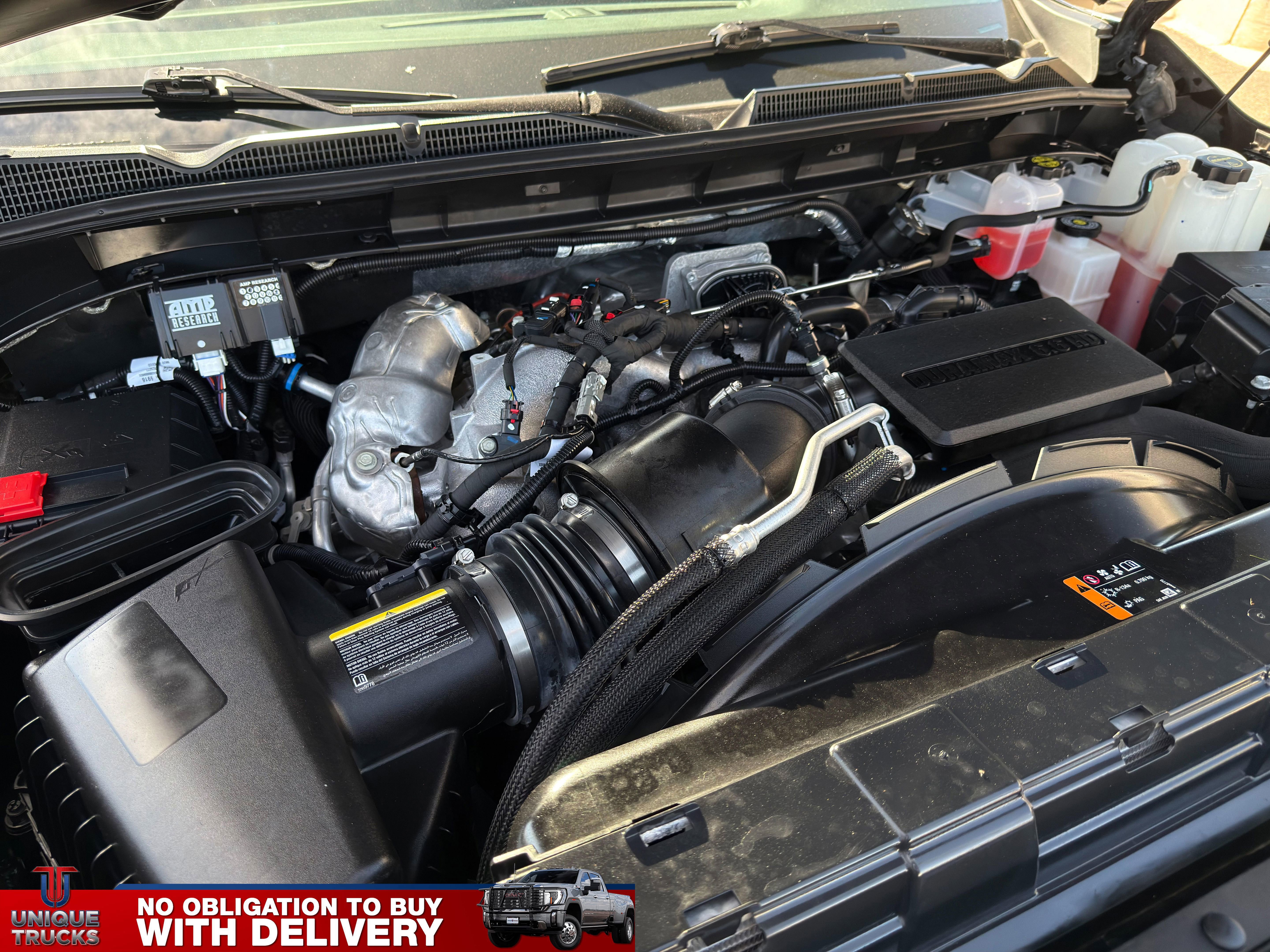 Used 2024 GMC Sierra 2500 AT4 w/ AT4 Premium Plus Package AWD/4WD image 12