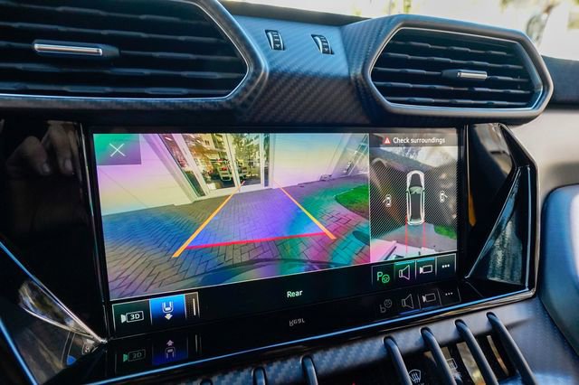 Used 2023 Lamborghini Urus Performante image 77