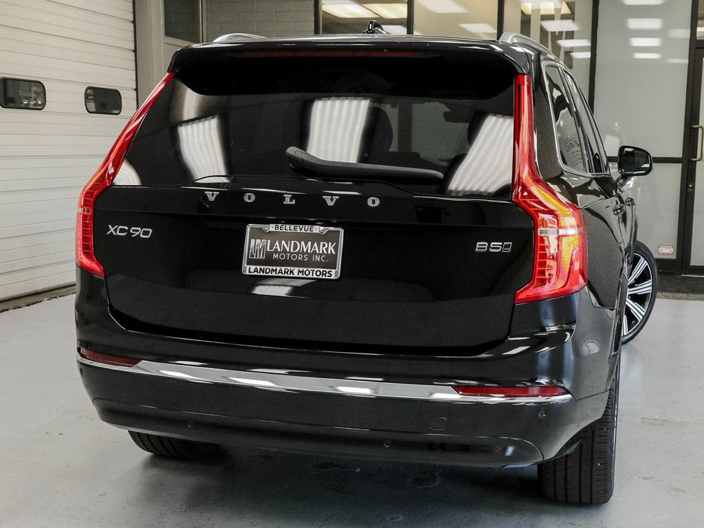 Used 2024 Volvo XC90 B5 Plus AWD/4WD image 35