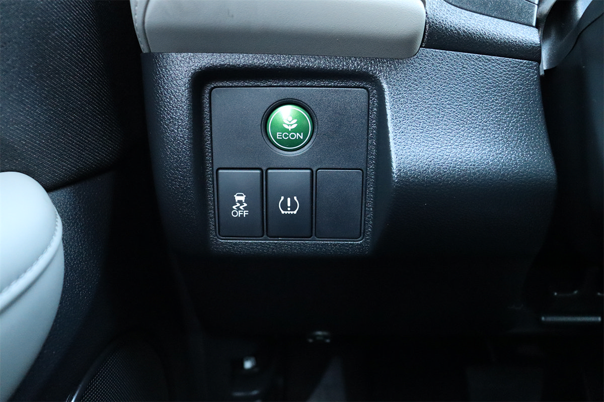Used 2020 Honda HR-V LX image 28