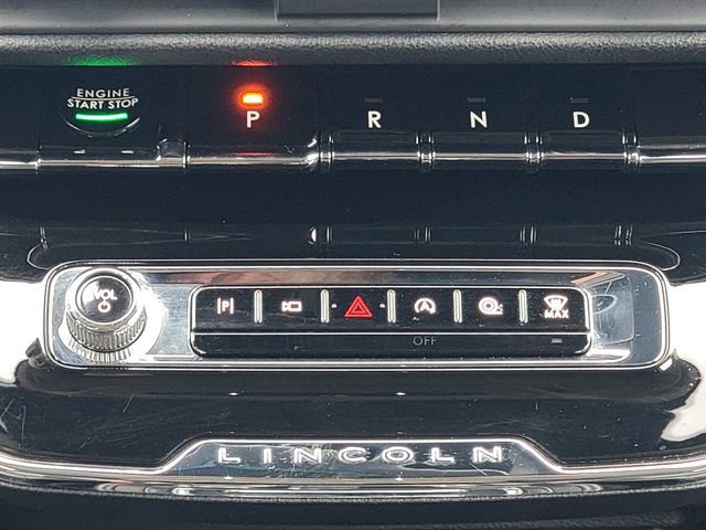 Certified 2023 Lincoln Corsair AWD w/ Equipment Group 101A image 29