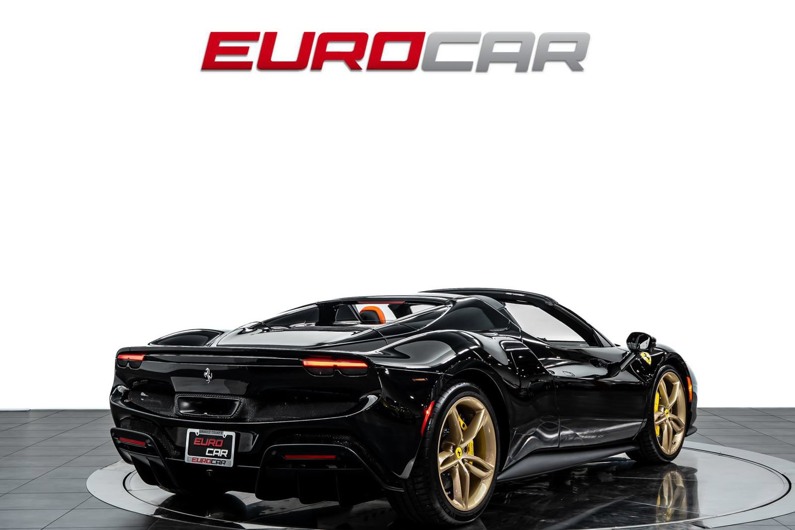 Used 2025 Ferrari 296 GTS RWD image 6