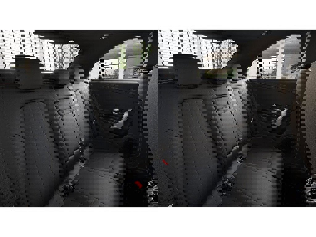 New 2026 Mercedes-Benz CLA 250 4MATIC image 5