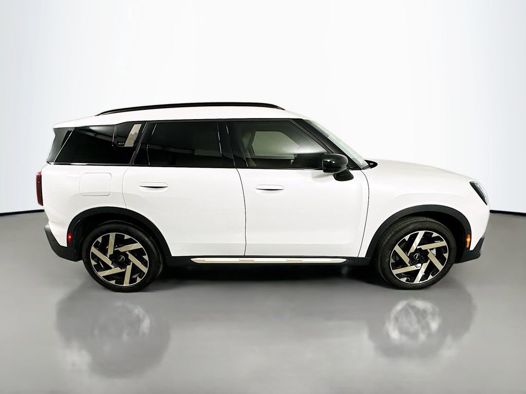 Certified 2025 MINI Cooper Countryman S image 4
