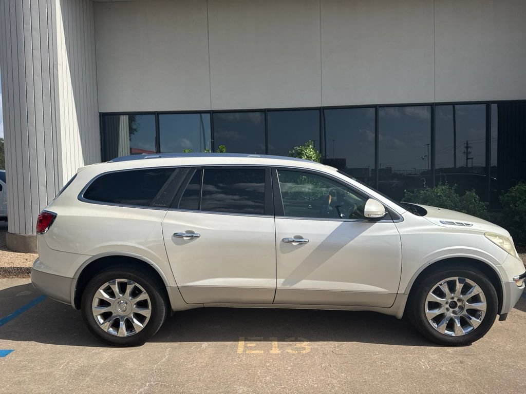 Used 2012 Buick Enclave Premium w/ Trailering Provision Package FWD image 3