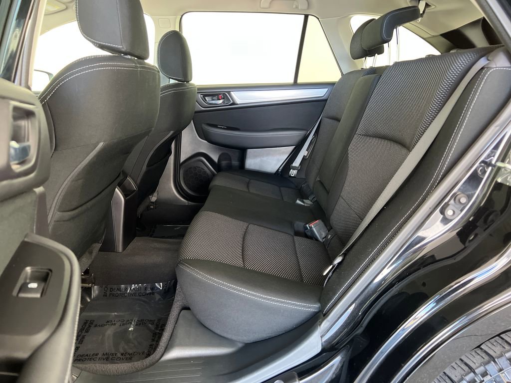 Used 2016 Subaru Outback 2.5i Premium image 25