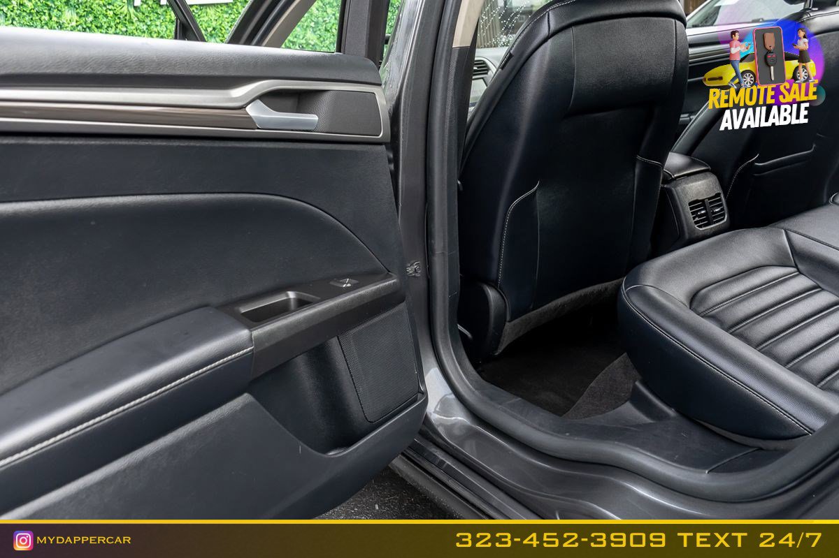 Used 2020 Ford Fusion SEL image 15