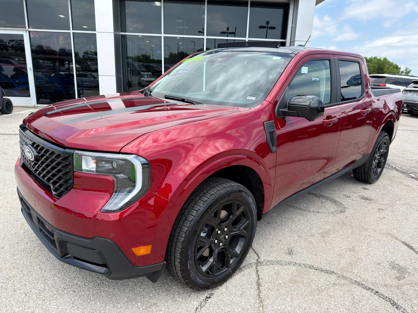 New 2026 Ford Maverick Lariat w/ Black Appearance Package AWD/4WD image 3