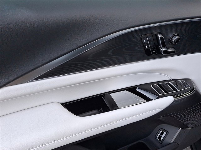 New 2026 Cadillac Lyriq Luxury image 10