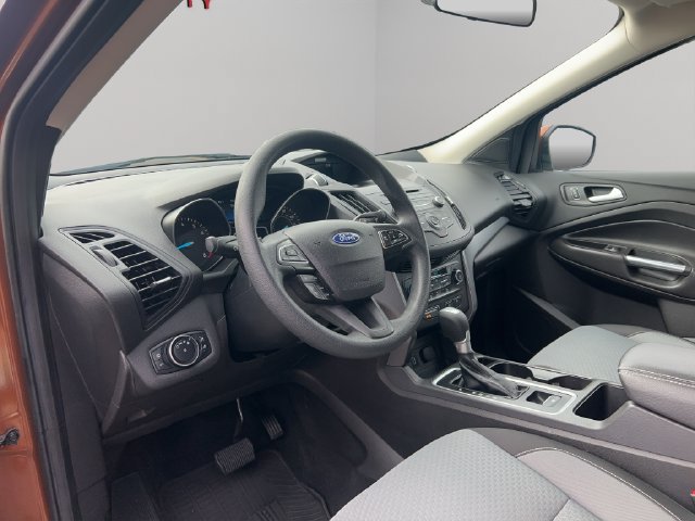 Used 2017 Ford Escape SE AWD/4WD image 28