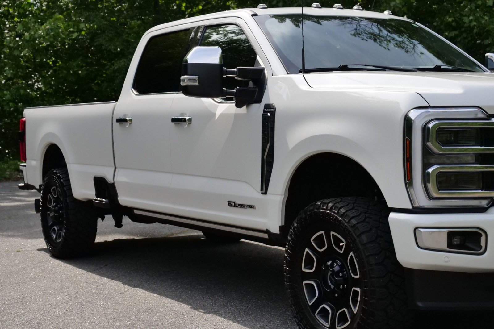 Used 2024 Ford F250 Platinum AWD/4WD image 56
