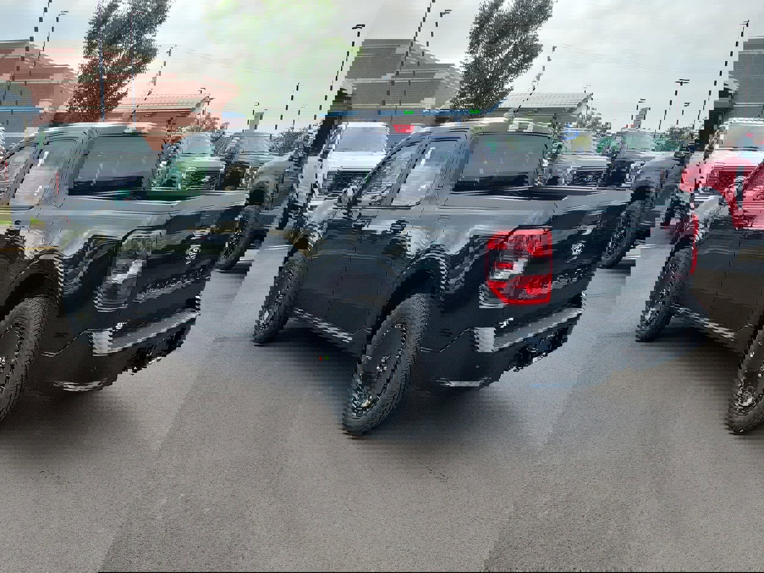 New 2025 Ford Maverick Lobo image 3