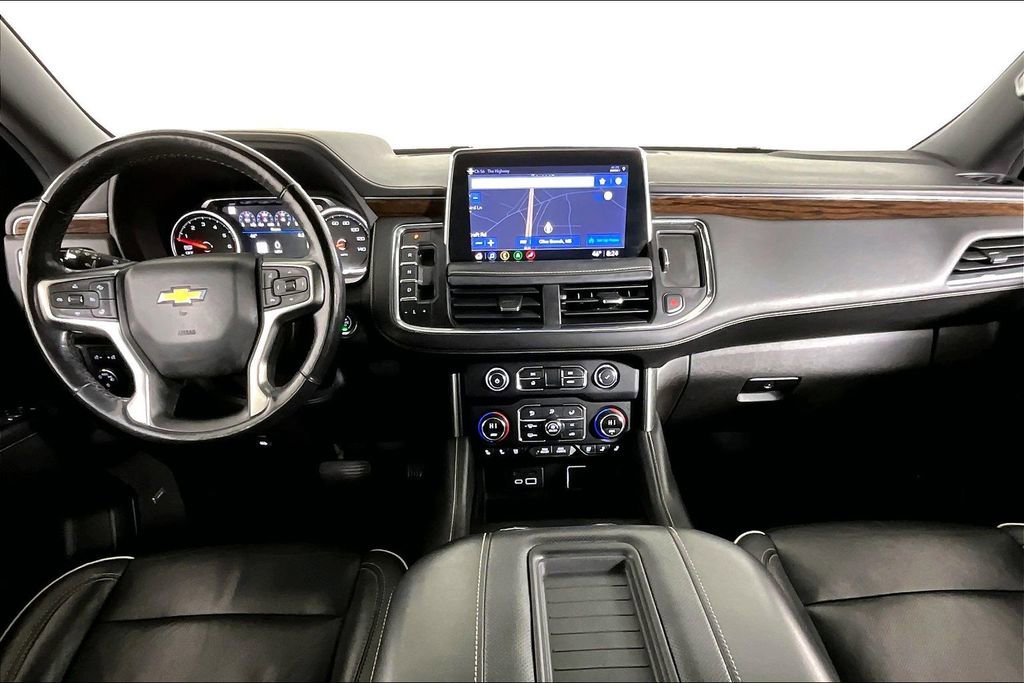 Used 2021 Chevrolet Tahoe Premier w/ Premium Package image 15