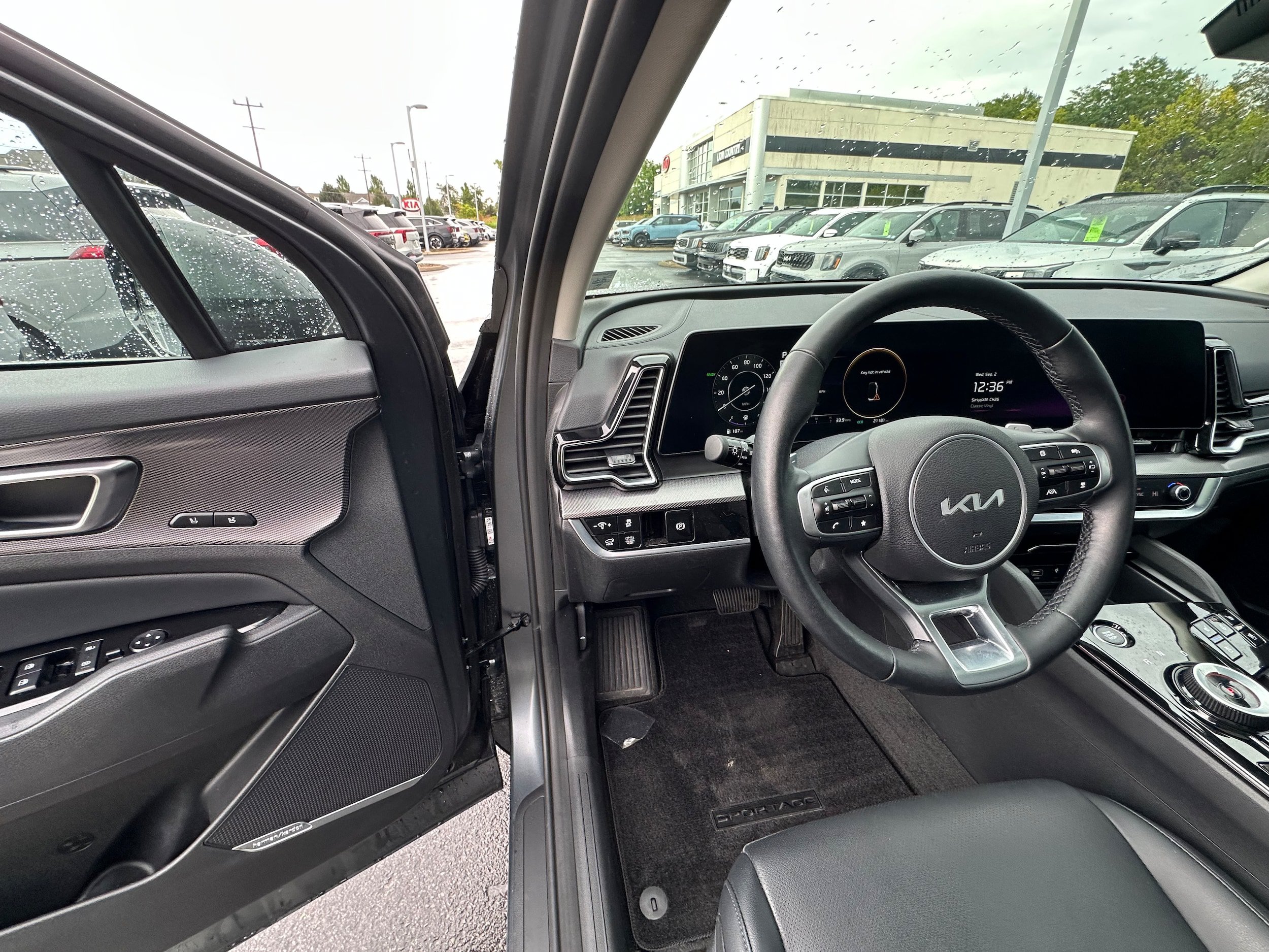 Used 2024 Kia Sportage SX Prestige AWD/4WD image 28