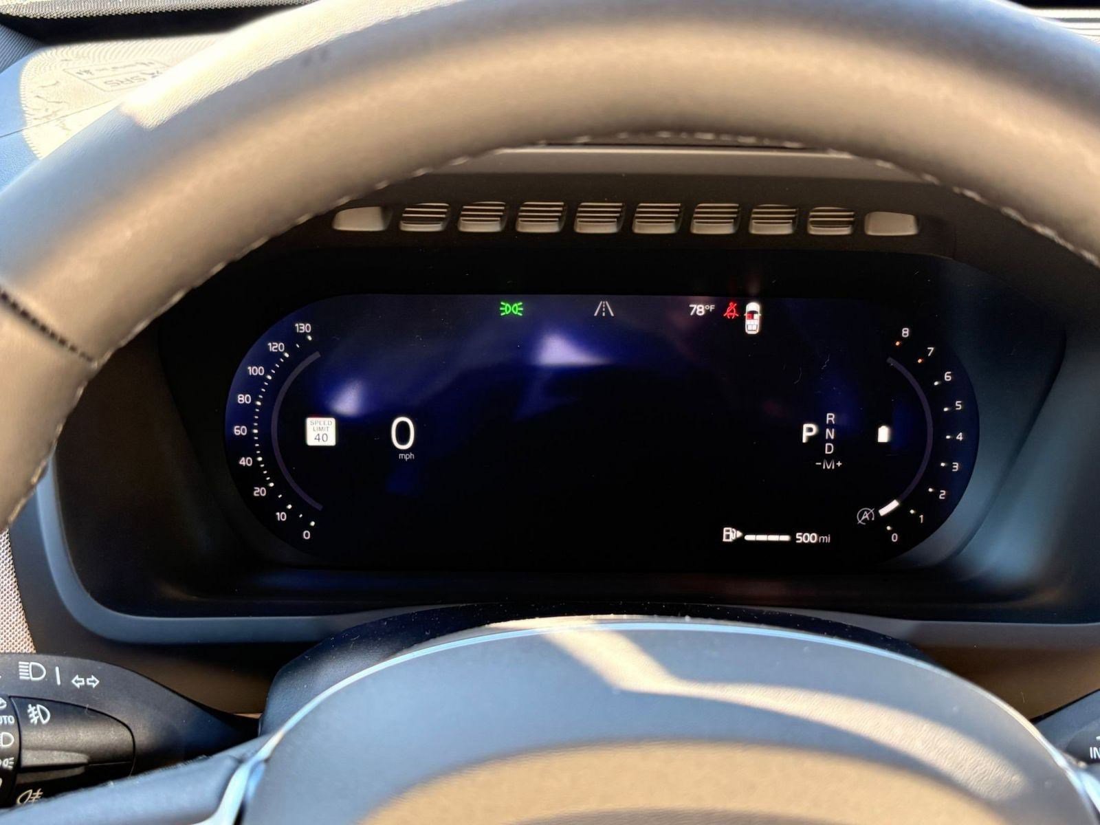 New 2026 Volvo XC90 B6 Plus w/ Protection Package image 19