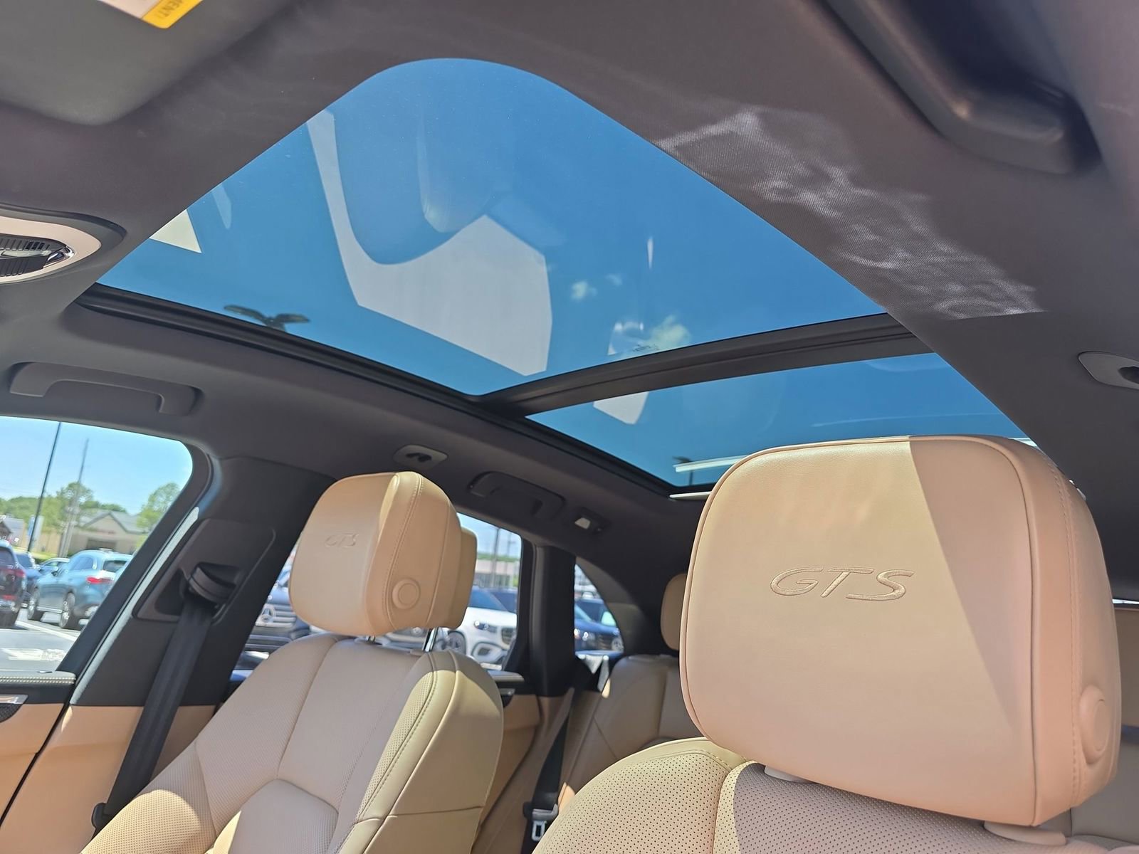 Certified 2023 Porsche Macan GTS AWD/4WD image 18