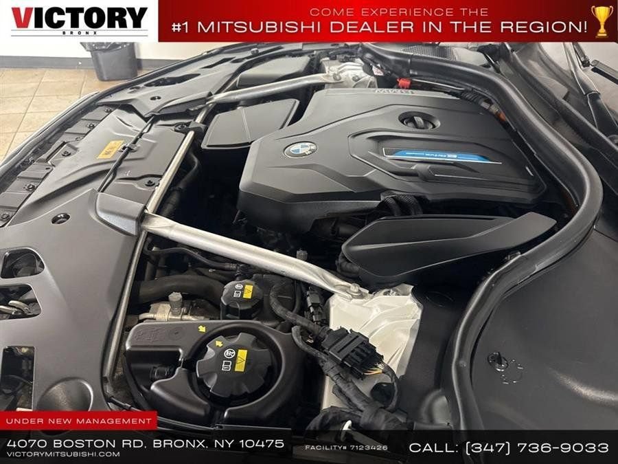Used 2022 BMW 530e xDrive w/ Premium Package AWD/4WD image 38