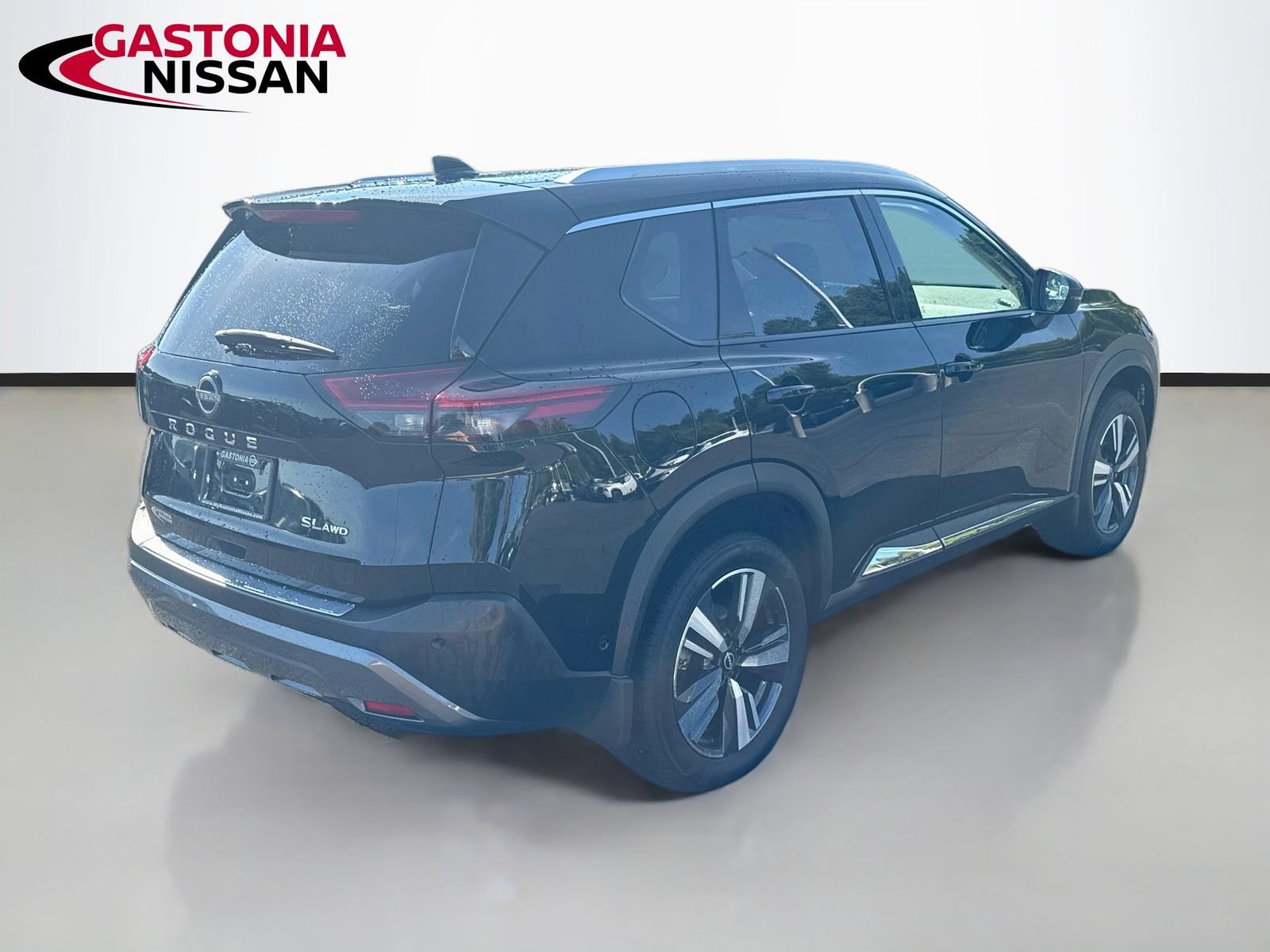 Used 2023 Nissan Rogue SL w/ SL Premium Package AWD/4WD image 9