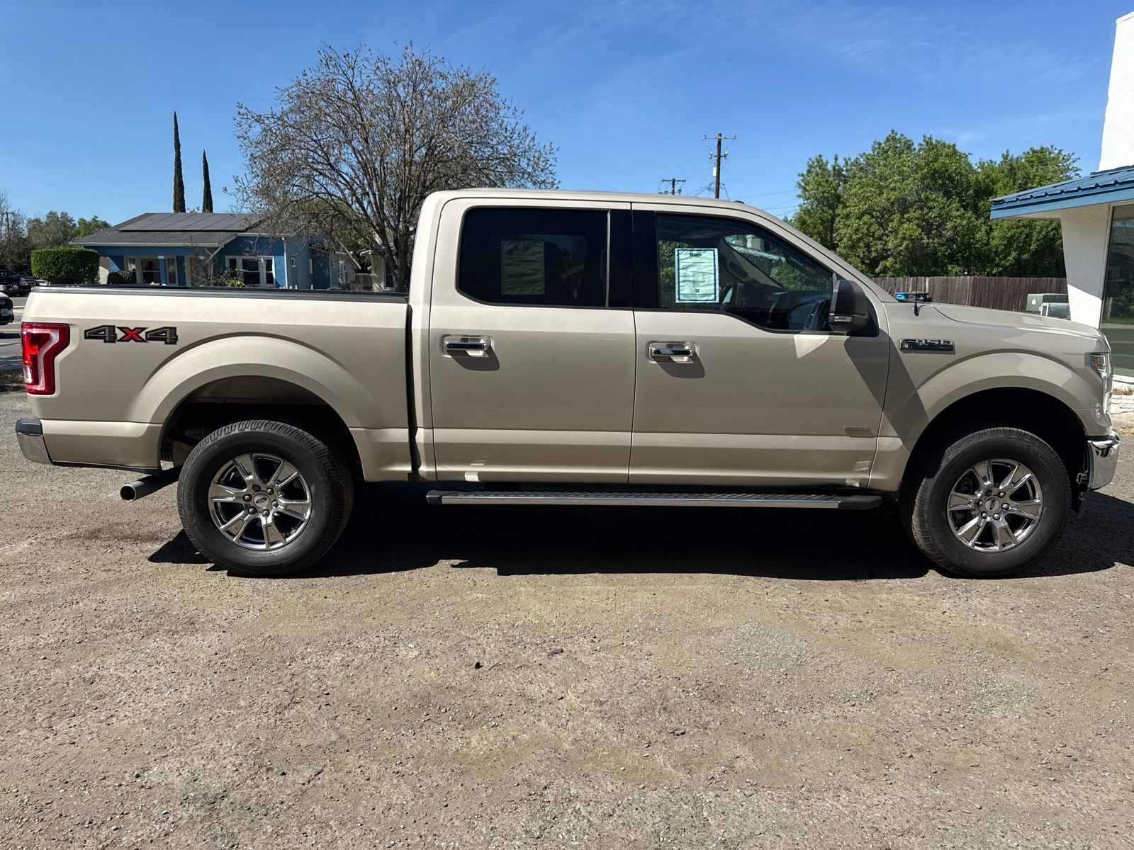 Used 2017 Ford F150 XLT w/ Equipment Group 302A Luxury image 6