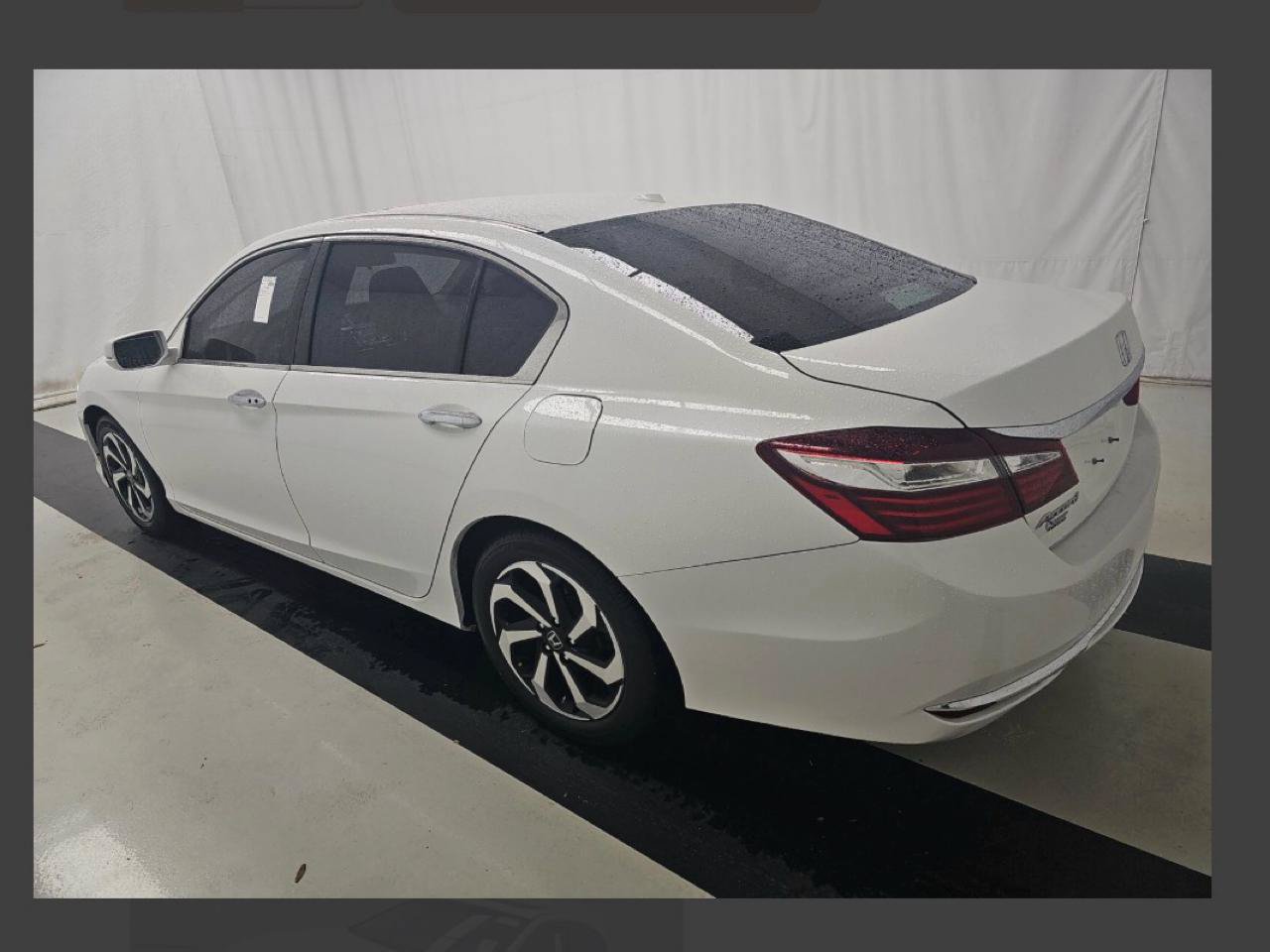 Used 2017 Honda Accord EX image 4
