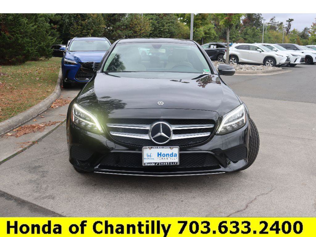 Used 2020 Mercedes-Benz C 300 4MATIC Sedan image 2