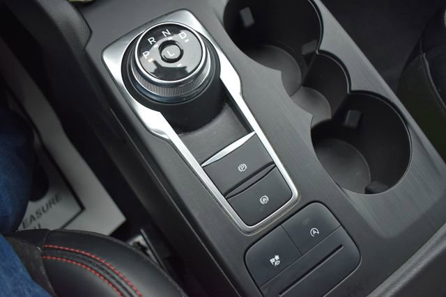 Used 2025 Ford Escape ST-Line image 26