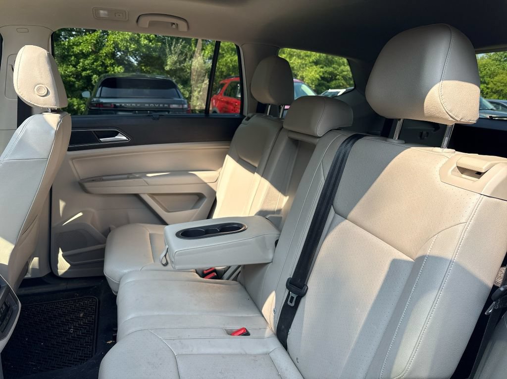 Used 2018 Volkswagen Atlas SEL AWD/4WD image 12