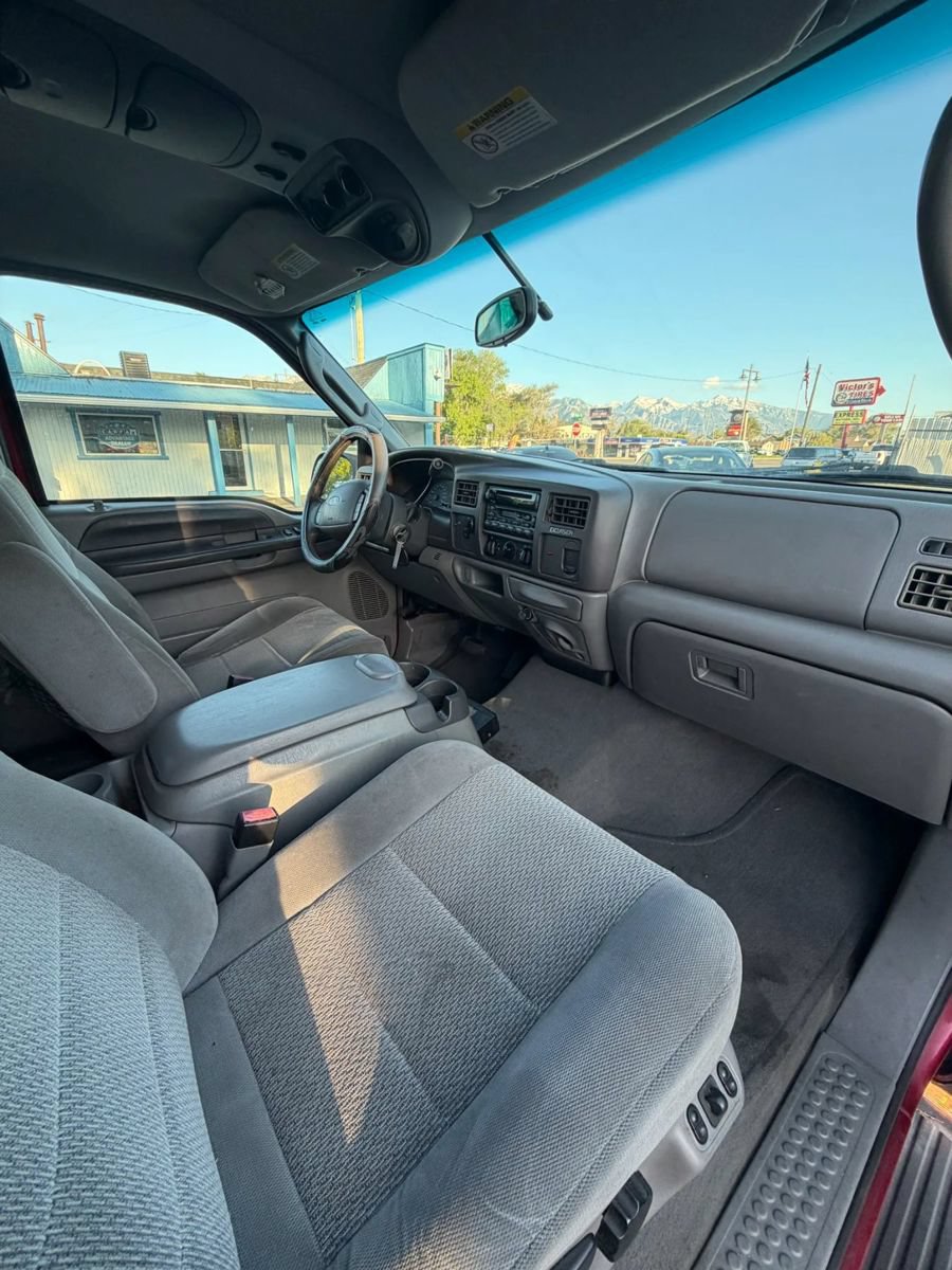 Used 2003 Ford Excursion XLT RWD image 14