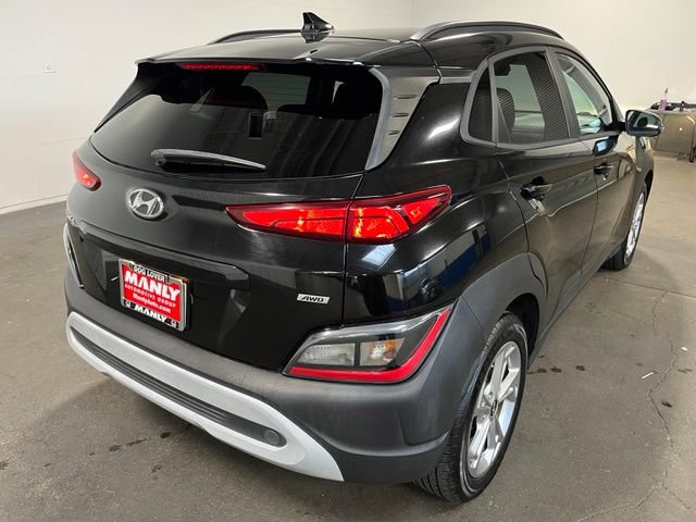 Used 2022 Hyundai Kona SEL w/ Convenience Package AWD/4WD image 3