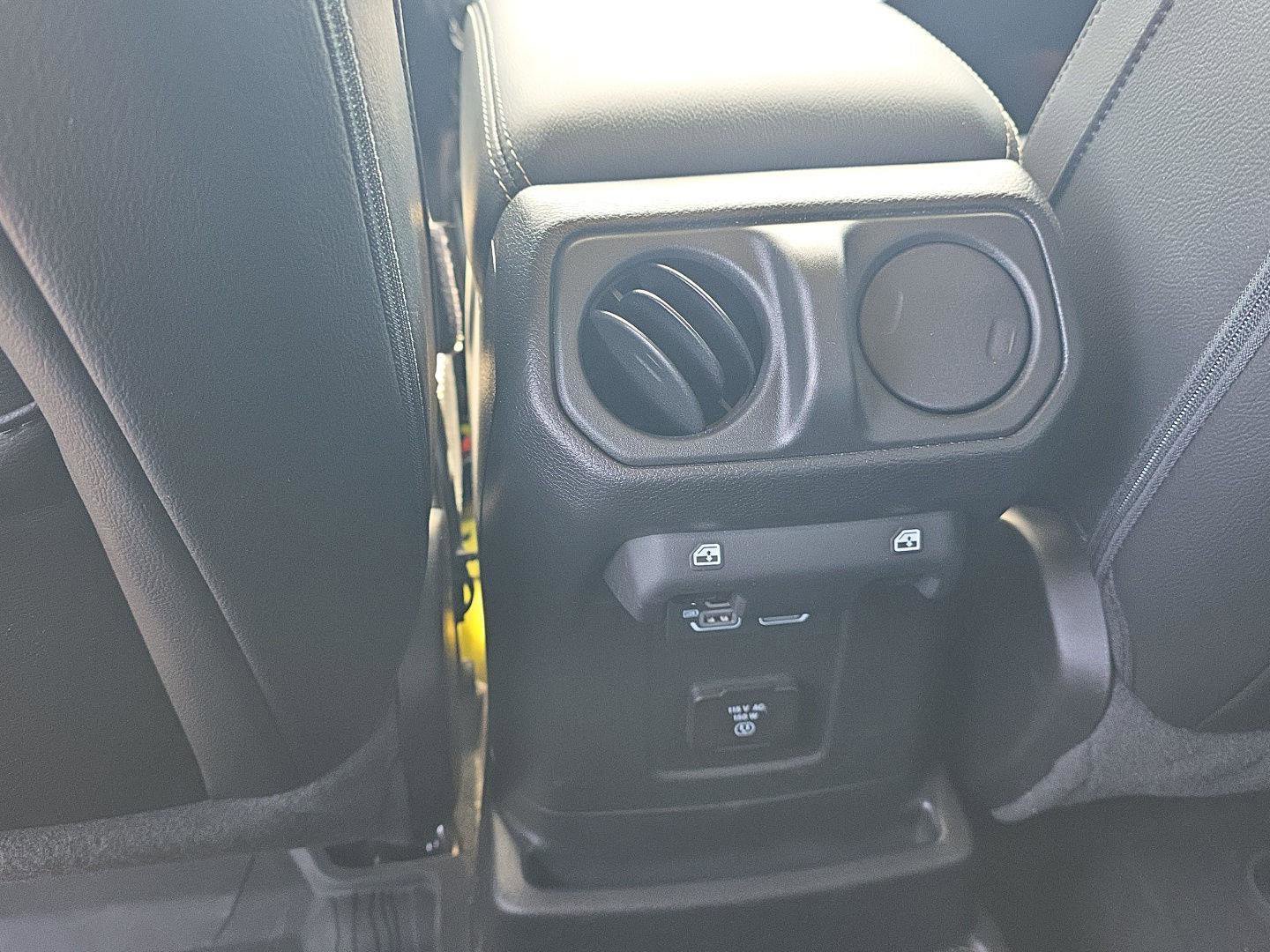 Used 2023 Jeep Wrangler Sahara w/ Cold Weather Group image 26