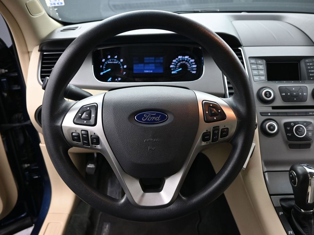Used 2017 Ford Taurus SE image 20
