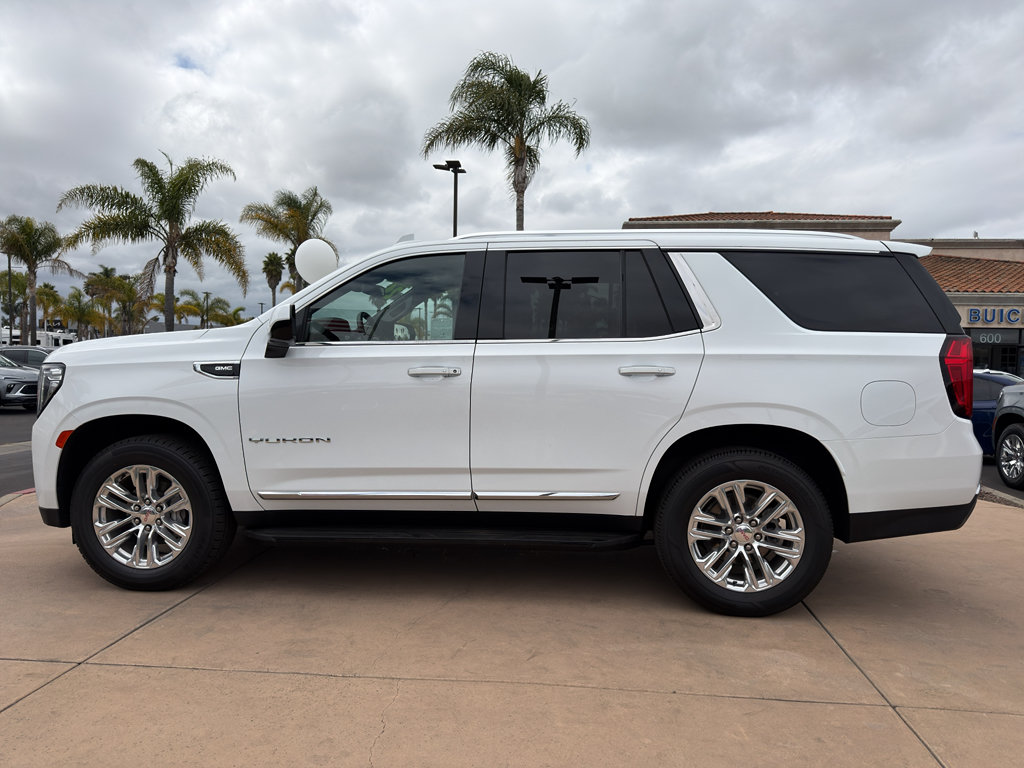 Used 2024 GMC Yukon SLT AWD/4WD image 7