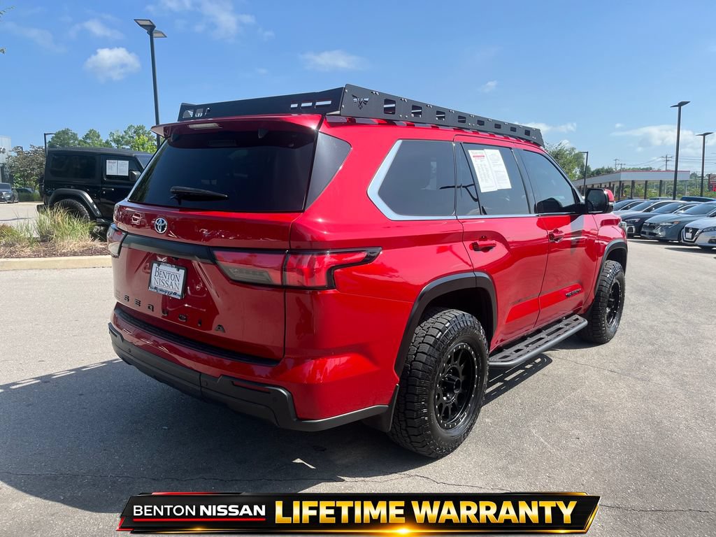 Used 2023 Toyota Sequoia SR5 w/ SR5 Premium Package AWD/4WD image 9