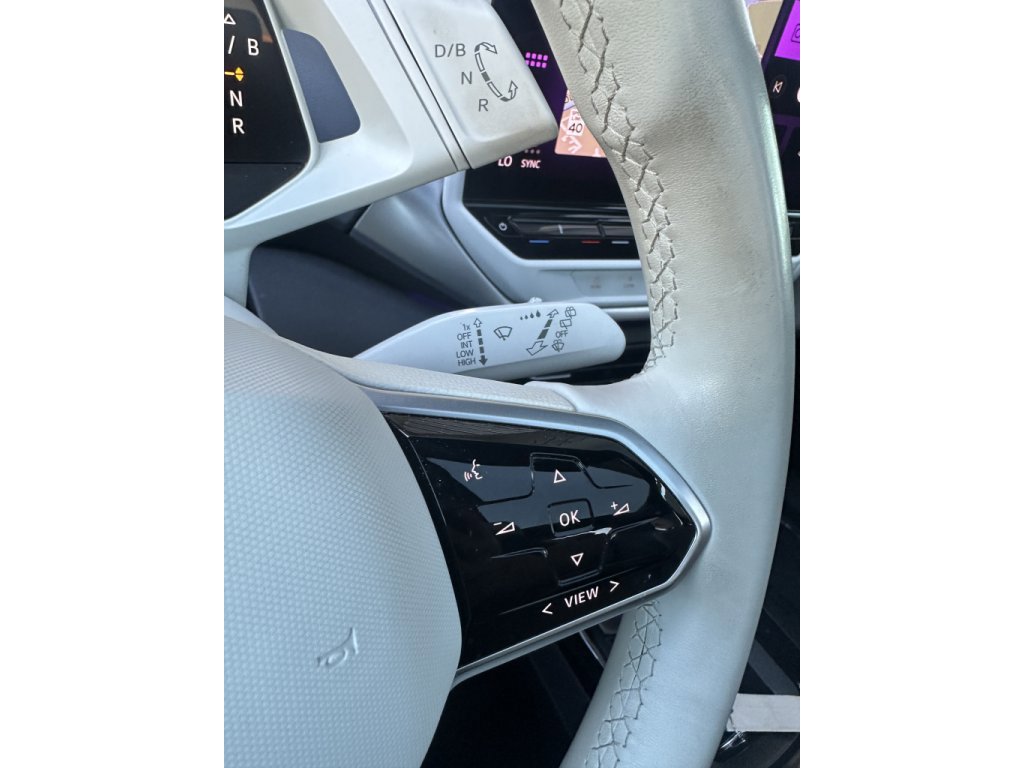 Used 2021 Volkswagen ID.4 1st Edition image 20