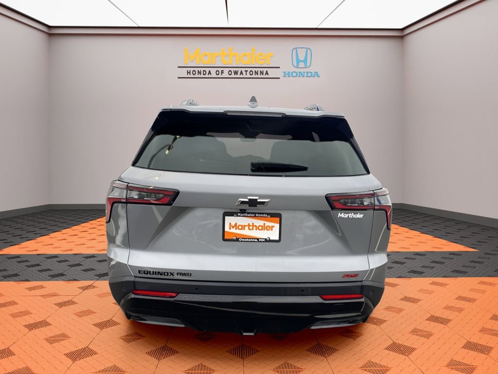 Used 2025 Chevrolet Equinox RS w/ Safety and Technology Package image 4