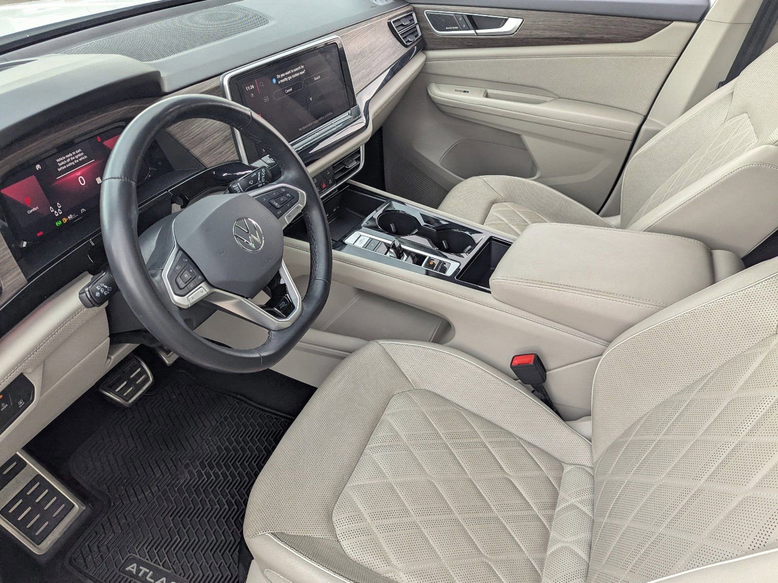 Used 2024 Volkswagen Atlas SEL Premium R-Line image 22