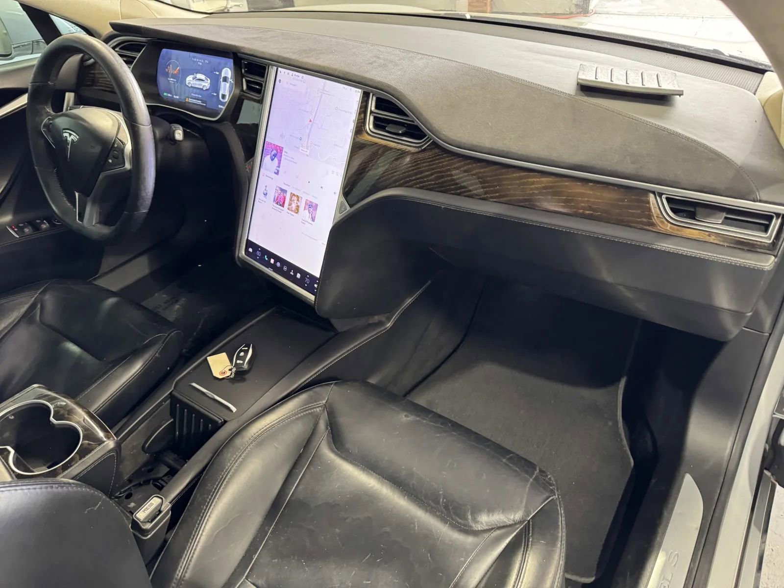Used 2016 Tesla Model S 75 RWD image 5