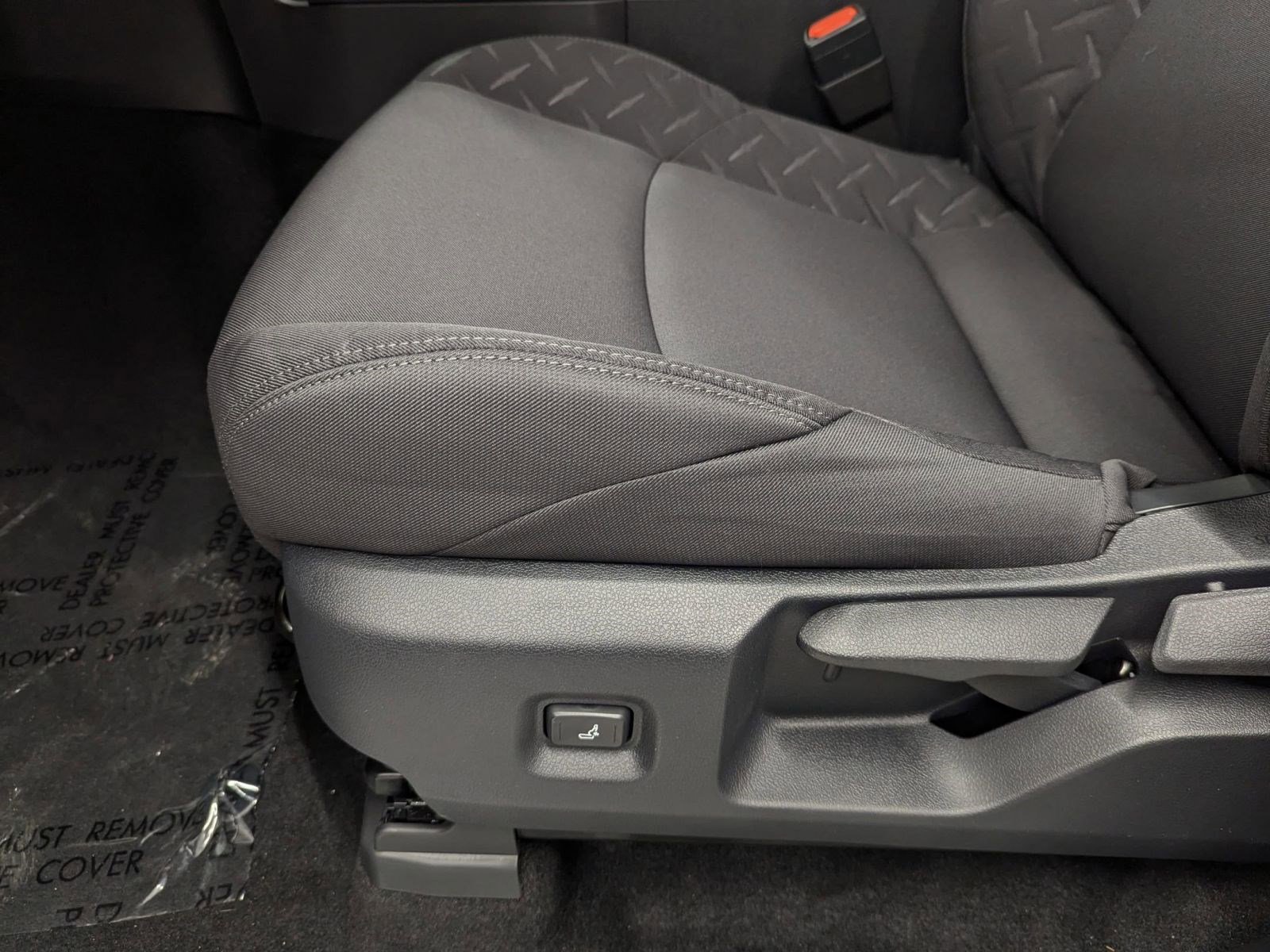 New 2025 Toyota Tacoma SR image 11