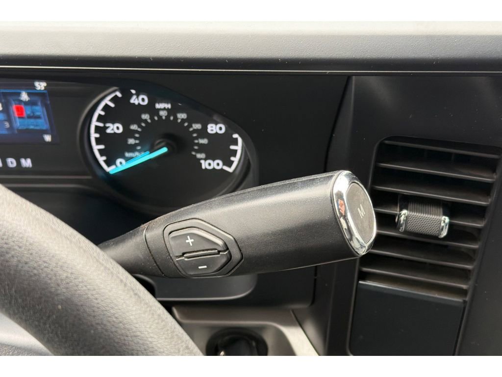 Used 2025 Ford F350 XLT image 22