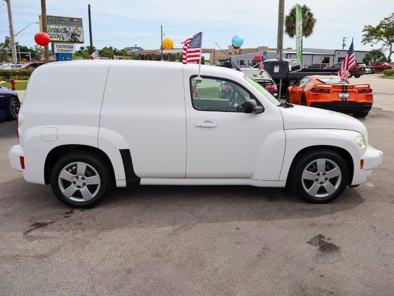 Used 2010 Chevrolet HHR LS FWD image 6