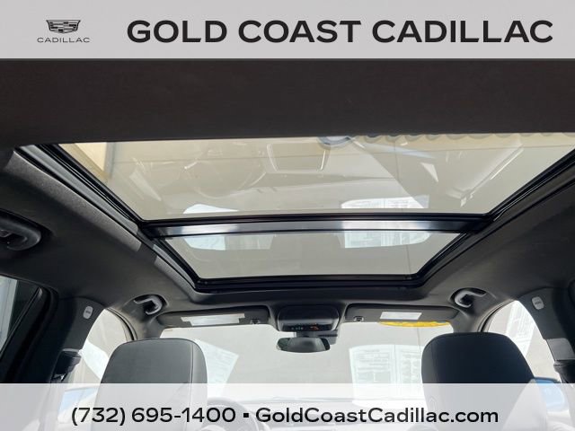 Certified 2023 Cadillac XT4 Premium Luxury w/ Cold Weather Package image 12