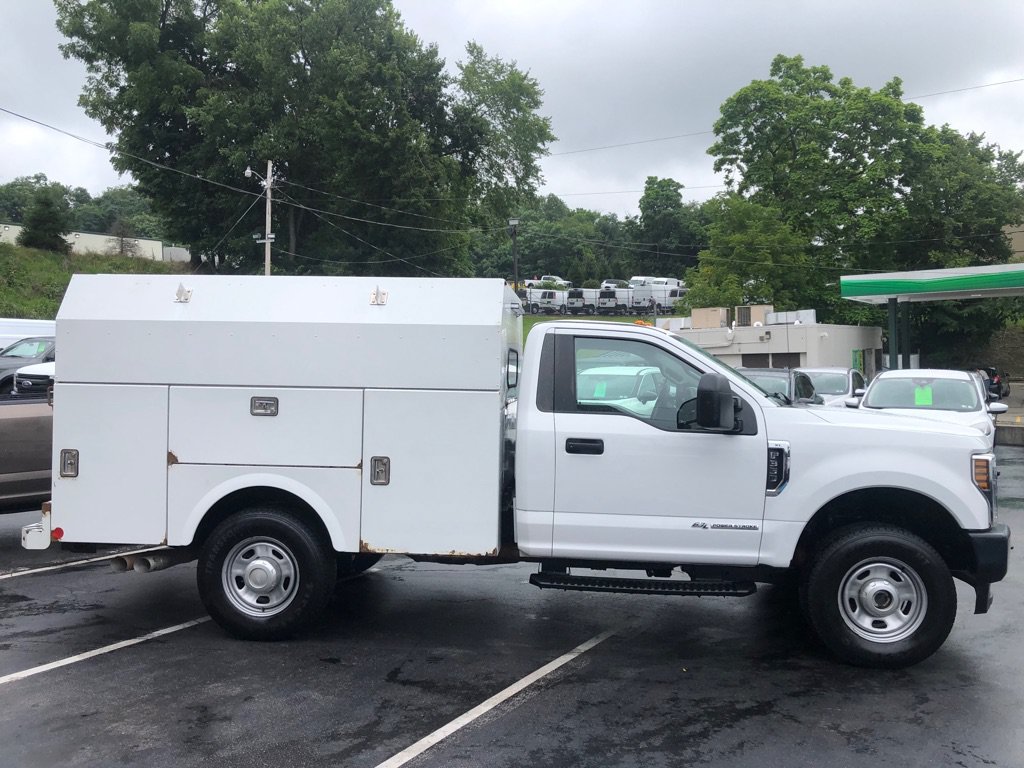 Used 2018 Ford F350 XL AWD/4WD image 6